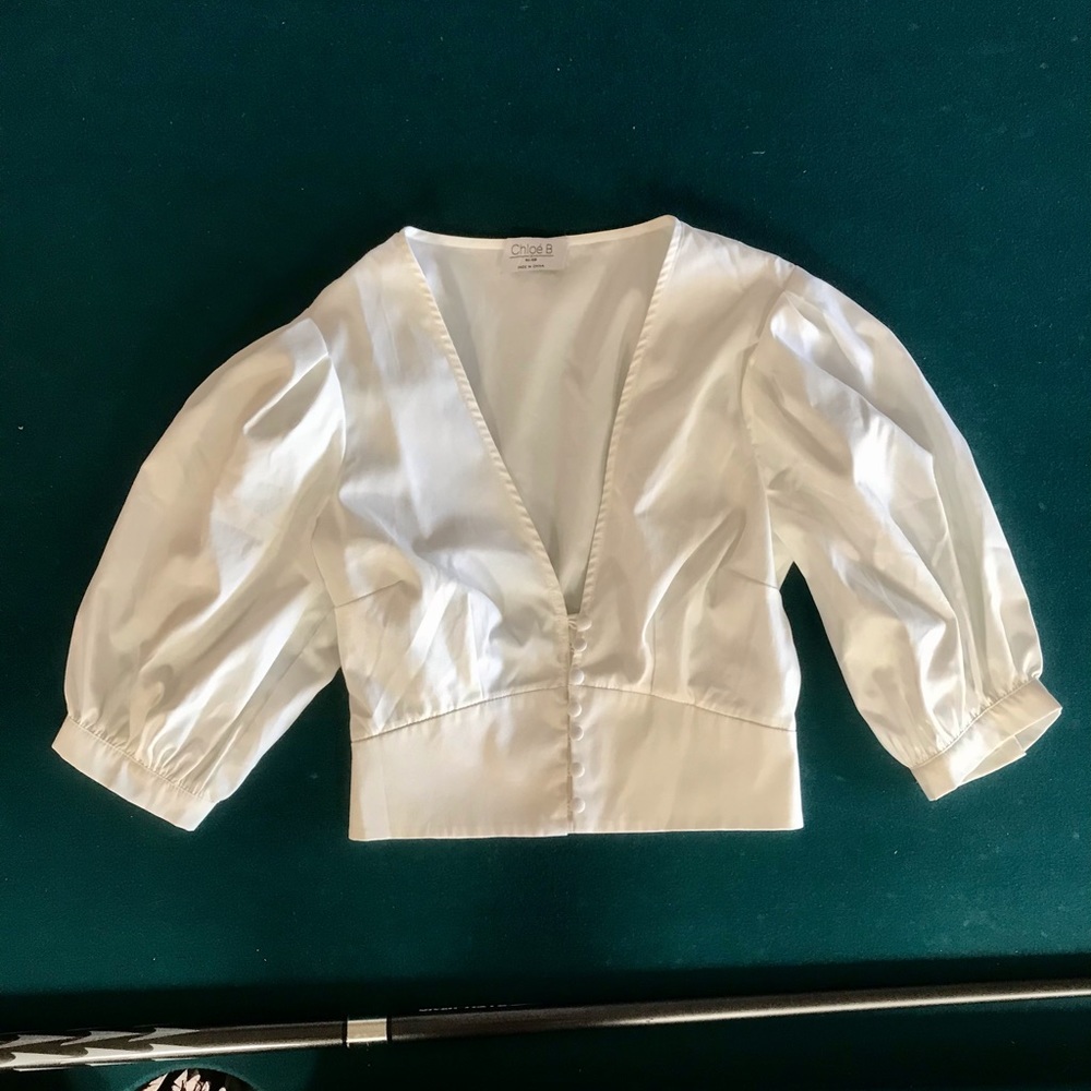 NWOT NA-KD CHLOE B IVORY PUFF SLEEVE CROP
